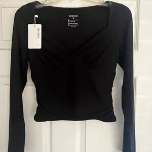 Reoria Black Women's Top